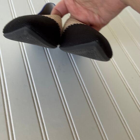 Rothy’s Size 10.5 Cream Black pointer tuxedo size 10.5 shoes. - Picture 11 of 13